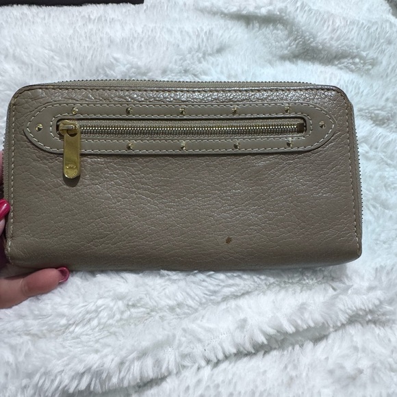 LV Suhali Taupe Leather Wallet - Picture 1 of 10